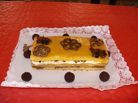 1ER PREMIO -  TARTA DE TRES CREMAS CON CANTHARELLUS TUBAEFORMIS