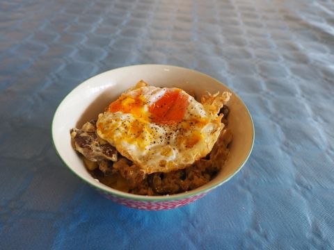 1ER PREMIO - Huevos rotos con setas de otoño y nata